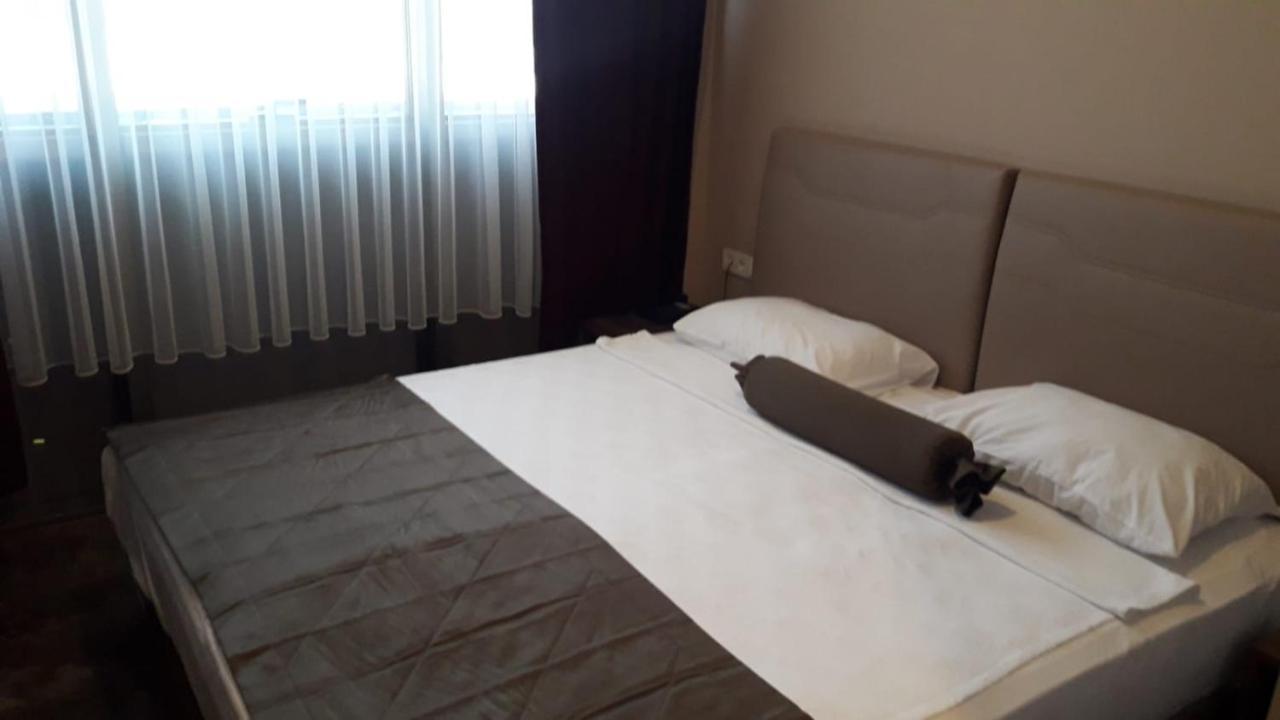 Sky Business Hotel Antalya Buitenkant foto