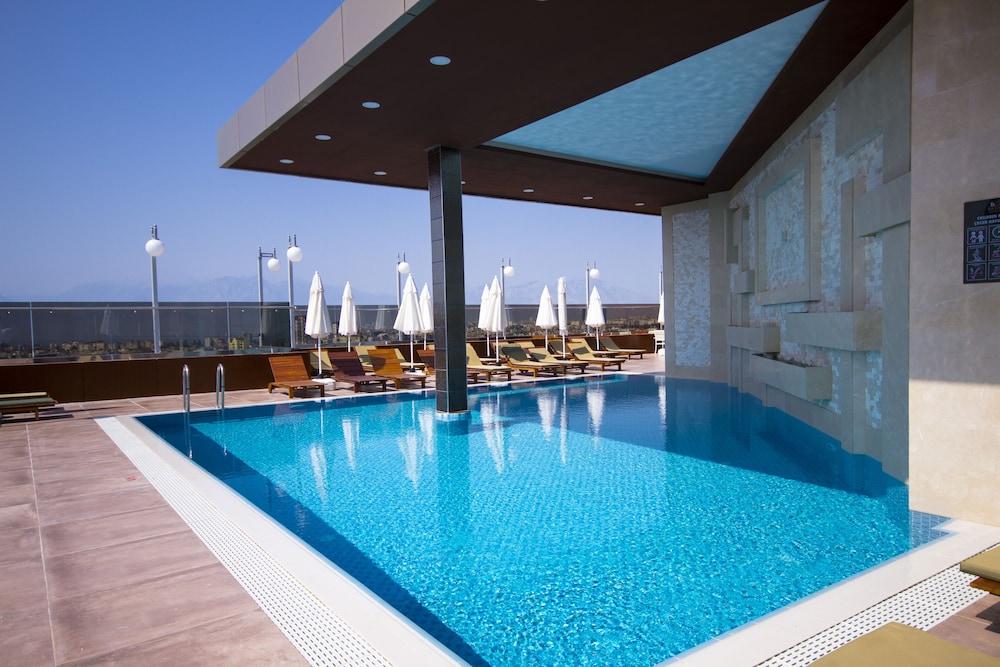 Sky Business Hotel Antalya Buitenkant foto