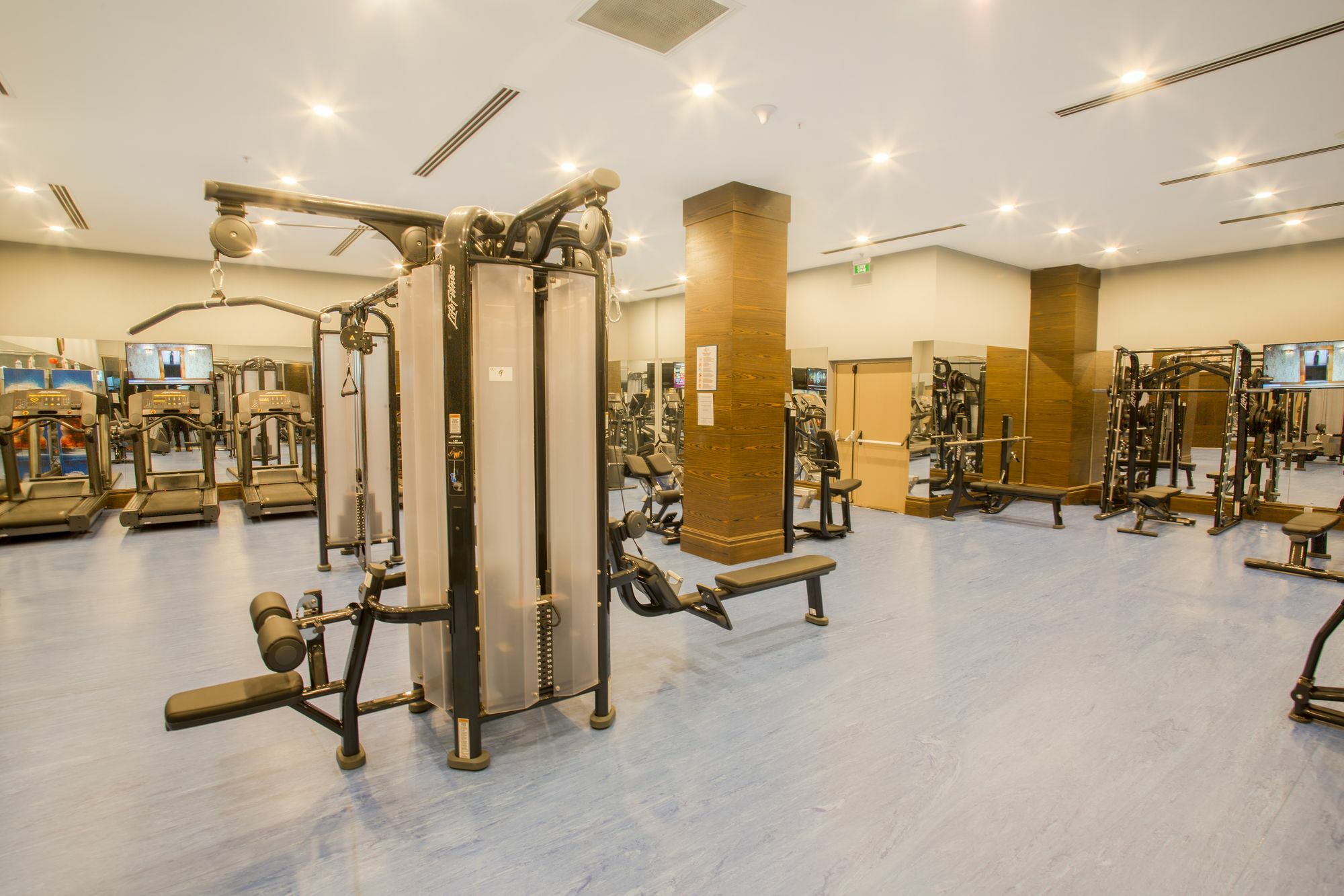 Sky Business Hotel Antalya Buitenkant foto